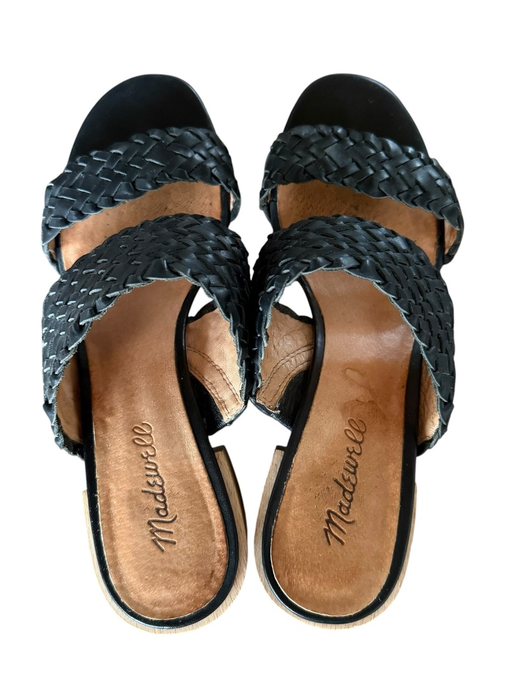 Madewell The Kiera Mule Sandal in Woven Leather black size 8
Style No. AM223 - Picture 9 of 12